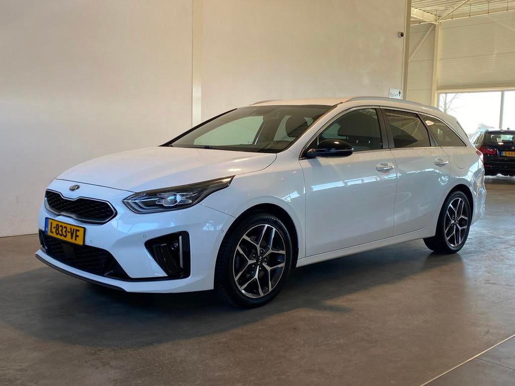 Kia Ceed Sportswagon 1.0 T-GDi GT-Line NL auto 88dkm!, Auto's, Kia, Voorwielaandrijving, Gebruikt, Euro 6, Wit