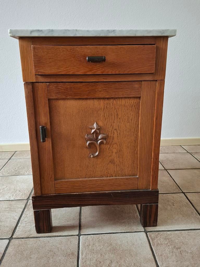 Oud nachtkastje met marmeren blad, Ophalen, Gebruikt, Minder dan 45 cm, 70 cm of meer