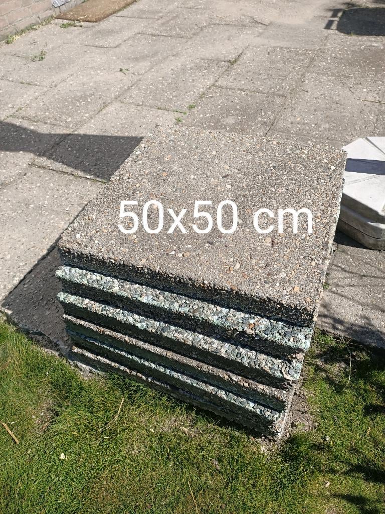 gratis tegels 6 stuks. 50x50 cn, Tuin en Terras, Tegels en Klinkers, Ophalen, Gebruikt, Beton, Terrastegels