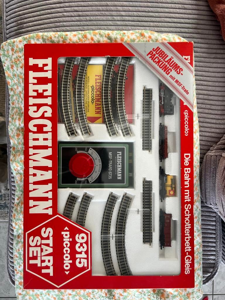 Fleischmann 9315 Piccolo Startset N-spoor, Hobby en Vrije tijd, Modeltreinen | N-Spoor, Ophalen, Gelijkstroom, Fleischmann, Analoog