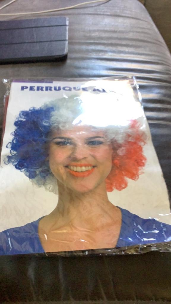 Pruik, Ophalen of Verzenden, Zo goed als nieuw
