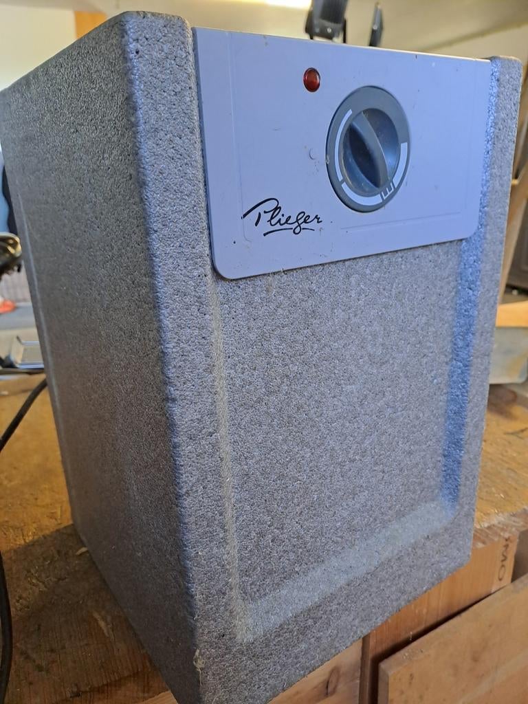 Plieger 10 liter close-in boiler - prima staat, Doe-het-zelf en Verbouw, Geisers en Boilers, Ophalen of Verzenden