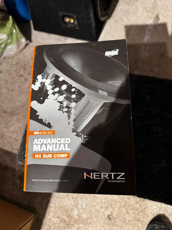 Hertz Energy HX Subwoofer 2ohm 750W RMS, Auto diversen, Autospeakers, Zo goed als nieuw, Ophalen of Verzenden