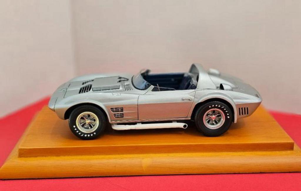 CMC display cases 1:18, Hobby en Vrije tijd, Modelauto's | 1:18, Ophalen of Verzenden, Zo goed als nieuw, Overige merken