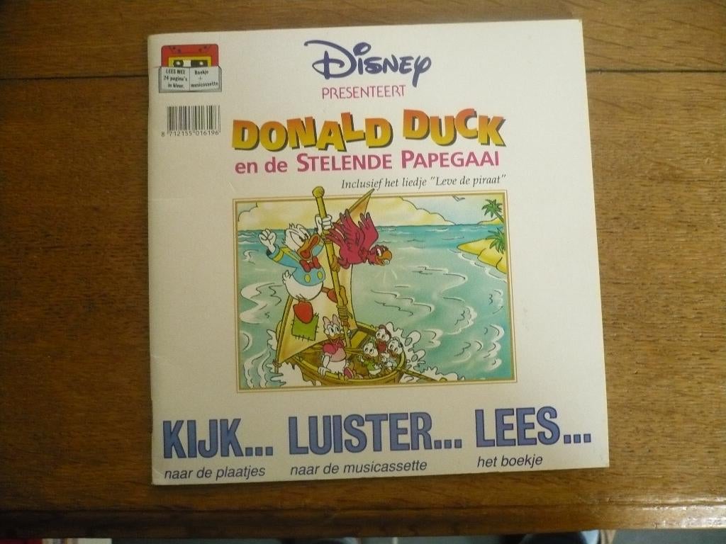 een kijk lees en luister boek van disney [donald duck], Ophalen of Verzenden, Donald Duck, Gebruikt, Overige typen