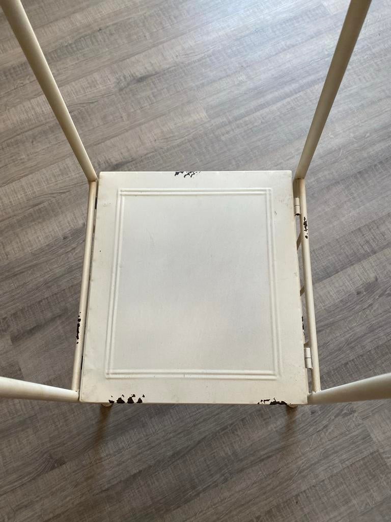 Brocante / Curiosa Plantentafel  Creme metaal, Antiek en Kunst, Ophalen of Verzenden