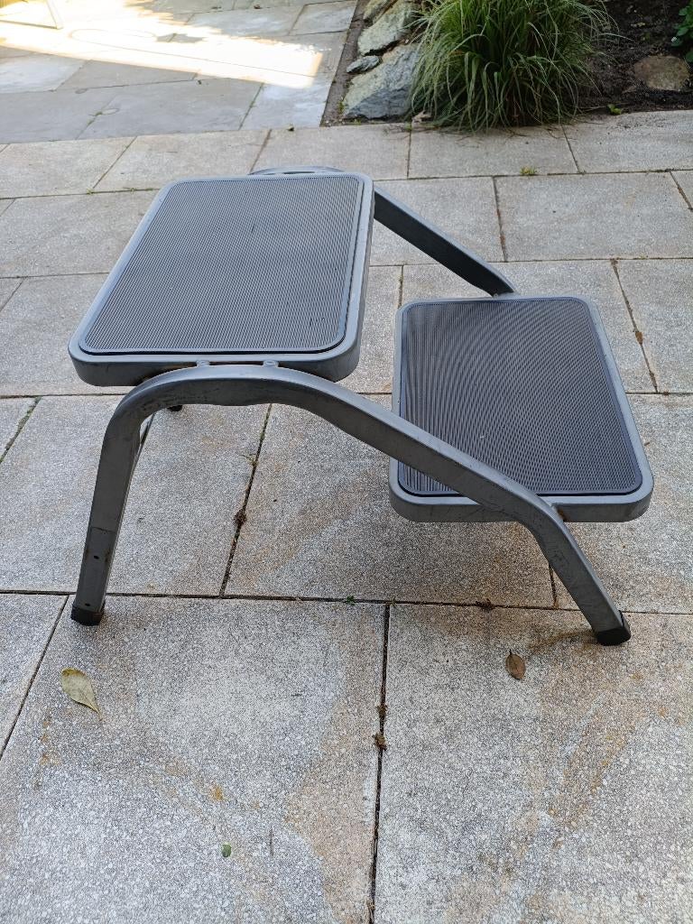 Opstapje caravan, Ophalen, Gebruikt