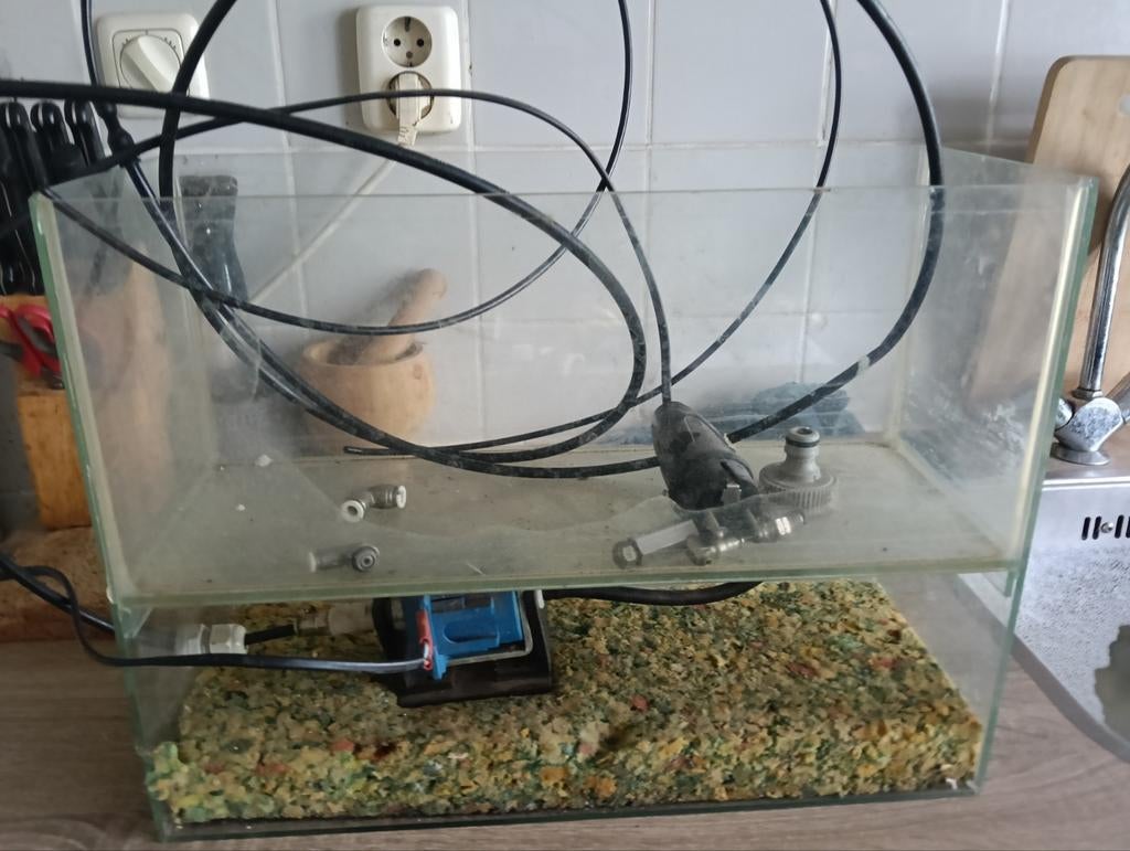 Glazen bakje met vernevelaar, Ophalen