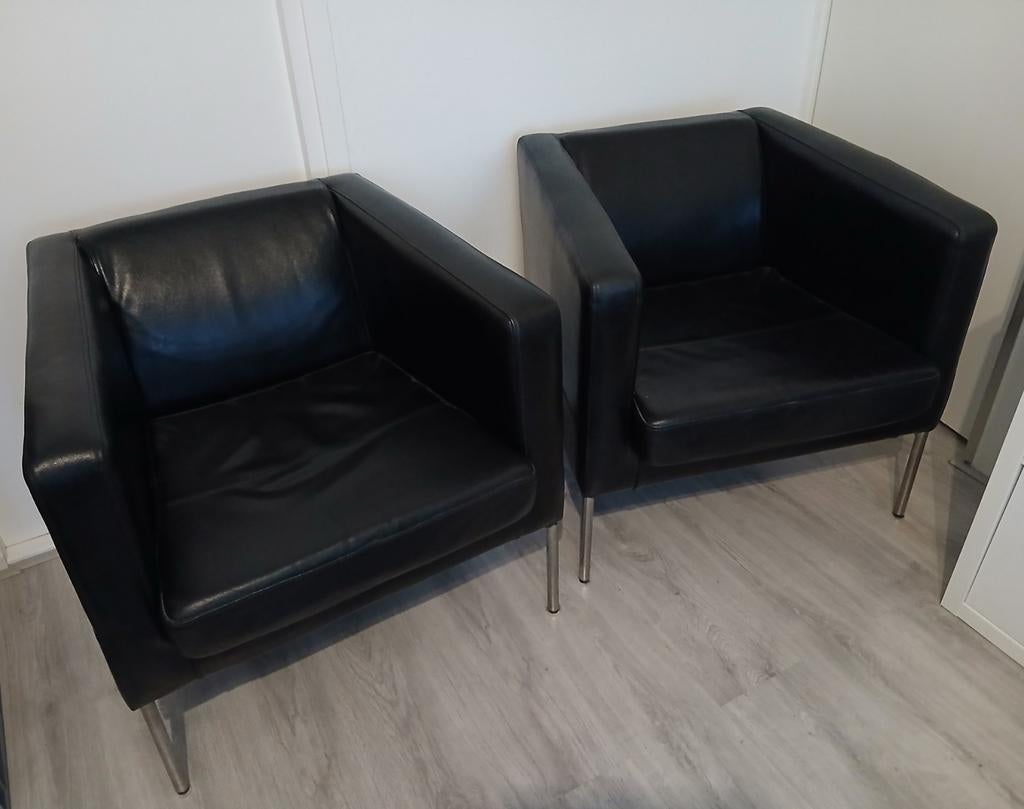 Twee zwarte vintage Ikea leren stoelen, Huis en Inrichting, Fauteuils, Ophalen, Gebruikt, 75 tot 100 cm, 75 tot 100 cm