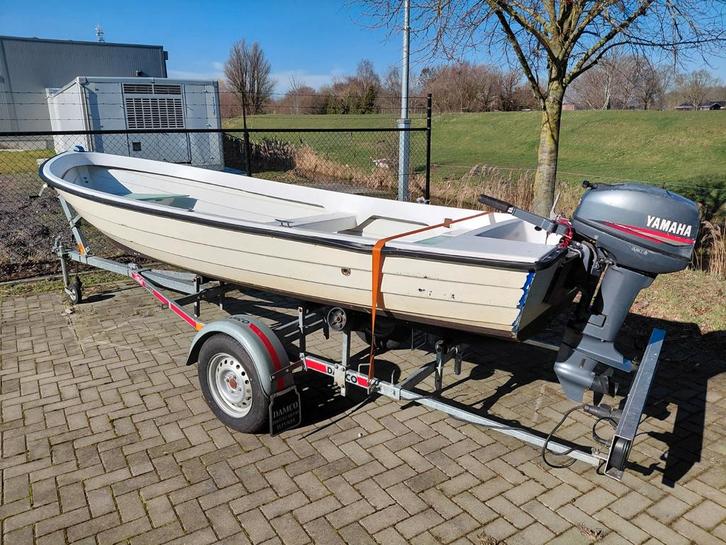 Toer/visboot 4.50m Rana 15 + evt  Damco boottrailer, Watersport en Boten, Vis- en Consoleboten, Zo goed als nieuw, Tot 10 pk, 3 tot 6 meter