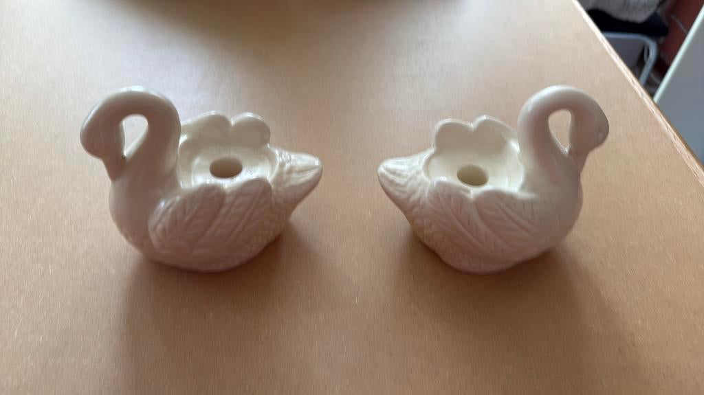 Witte zwanen keramiek, Verzamelen, Beelden en Beeldjes, Ophalen of Verzenden, Nieuw, Dier