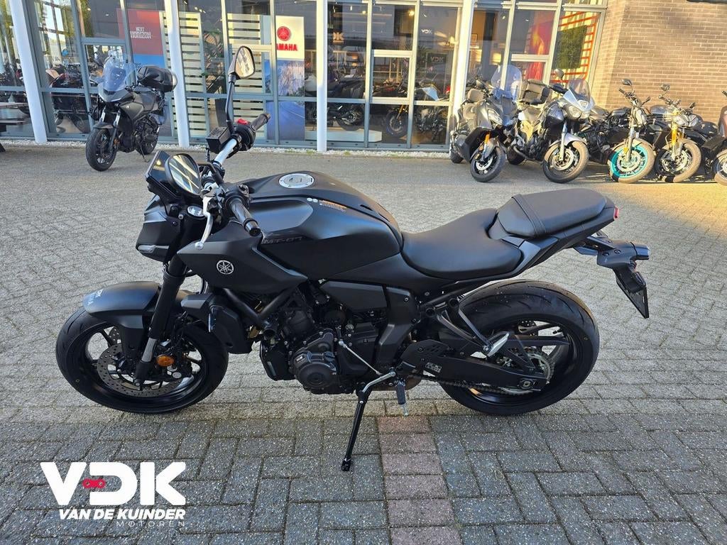 YAMAHA MT 07 ABS (bj 2025), Motoren, 2 cilinders, Motorrijbewijs A, Bedrijf, Onbekend