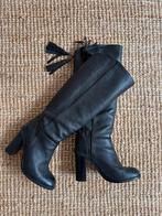 Zara, hoge laarzen (39) met kwastjes, Kleding | Dames, Schoenen, Hoge laarzen, Zwart, Ophalen of Verzenden, Zo goed als nieuw