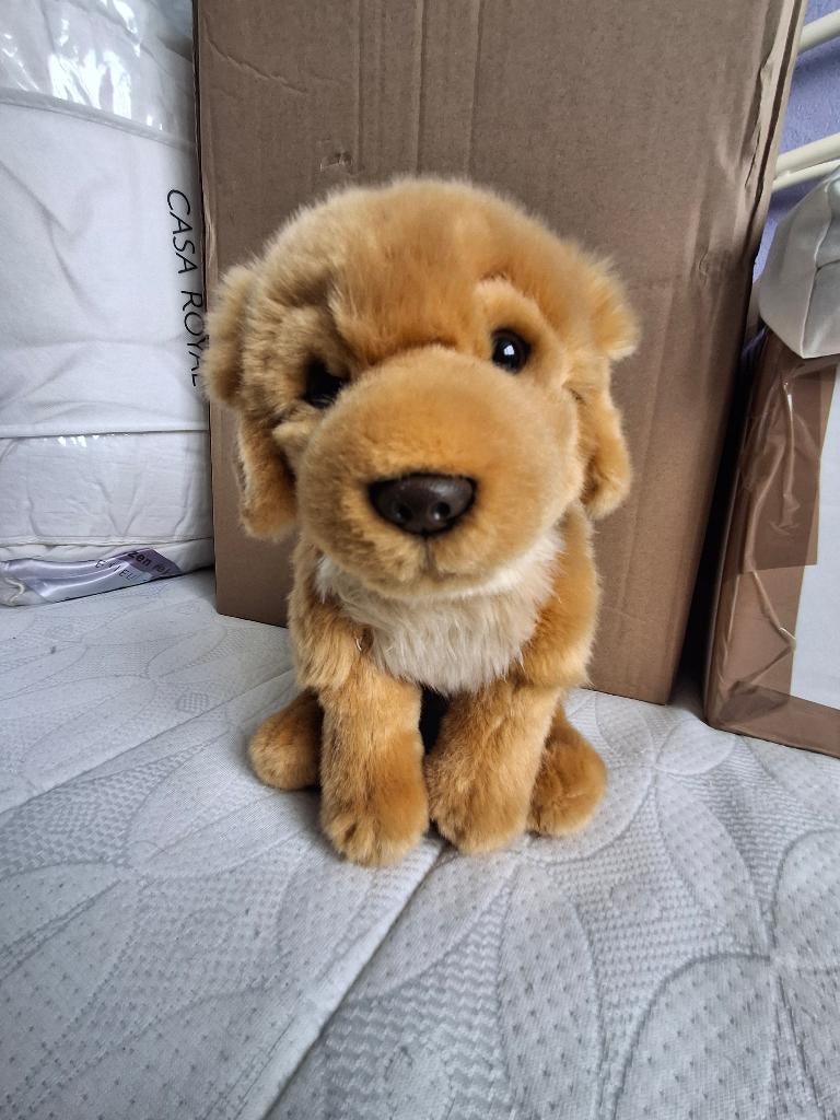 Knuffel van mooie lichtbruine hond, Living nature, Ophalen of Verzenden, Zo goed als nieuw, Hond