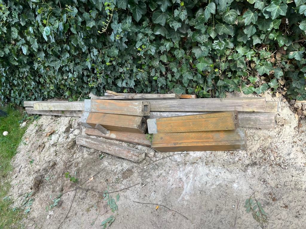 Resthout - gratis op te halen!, Ophalen, Gebruikt, Palen, Hardhout