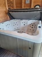 5 persoons jacuzzi, Ophalen, Gebruikt, Trap, Vast
