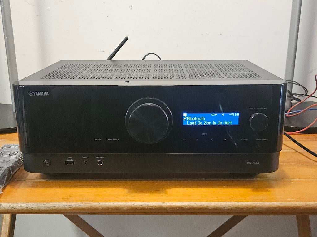 Yamaha RX-V4A Receiver, Ophalen, Yamaha, Zo goed als nieuw, 60 tot 120 watt