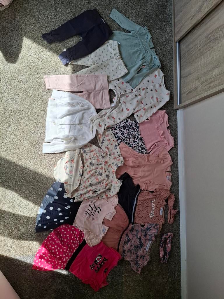 Kledingpakket maat 74 meisje, Ophalen of Verzenden, Zo goed als nieuw
