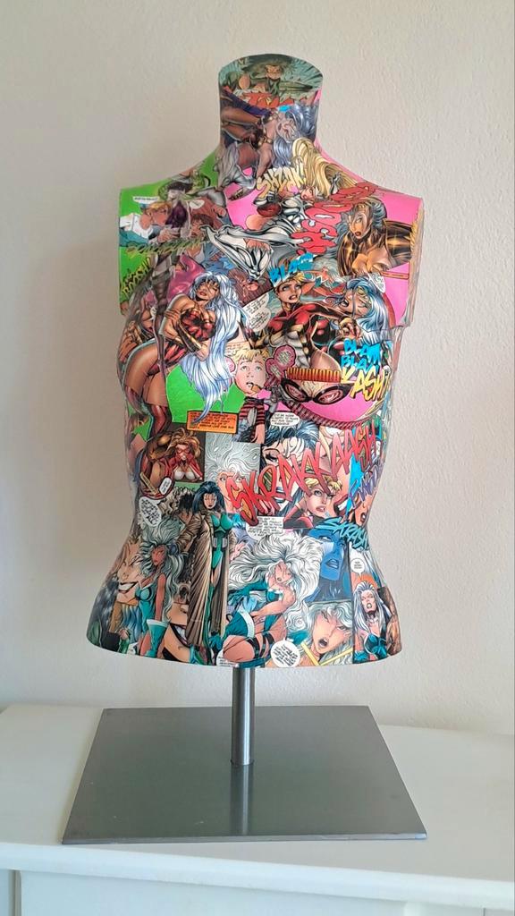 Unieke Upcycling comics Dames Torso, Antiek en Kunst, Kunst | Designobjecten, Ophalen of Verzenden
