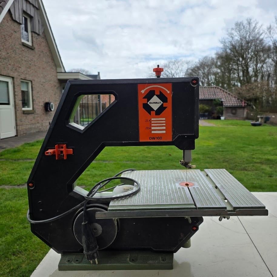 De Walt Lintzaag DW100, Ophalen, Gebruikt, DeWalt, 70 mm of meer