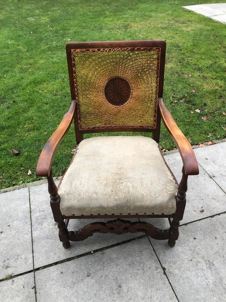 Antieke houten stoel met rieten rugleuning, Antiek en Kunst, Ophalen