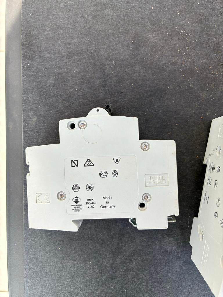 7x ABB Installatieautomaat SH201 C25 - Nieuw, Ophalen, Nieuw, Schakelaar