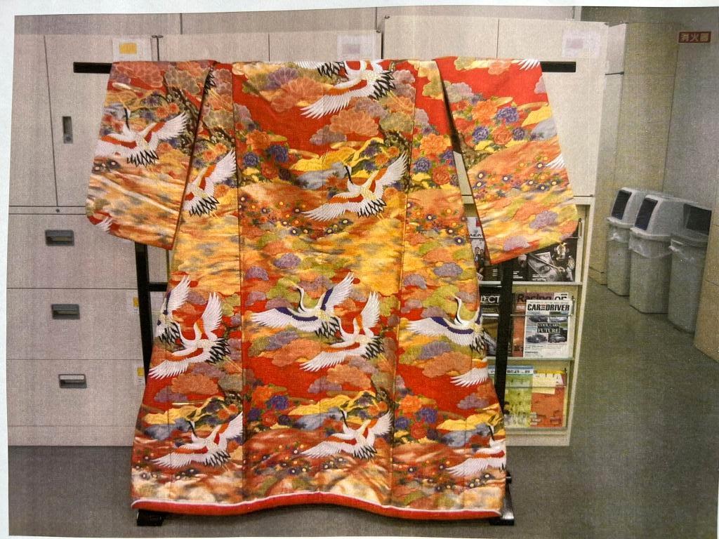 Japansse trouw kimono met ophangstandstaard  nieuw, Ophalen