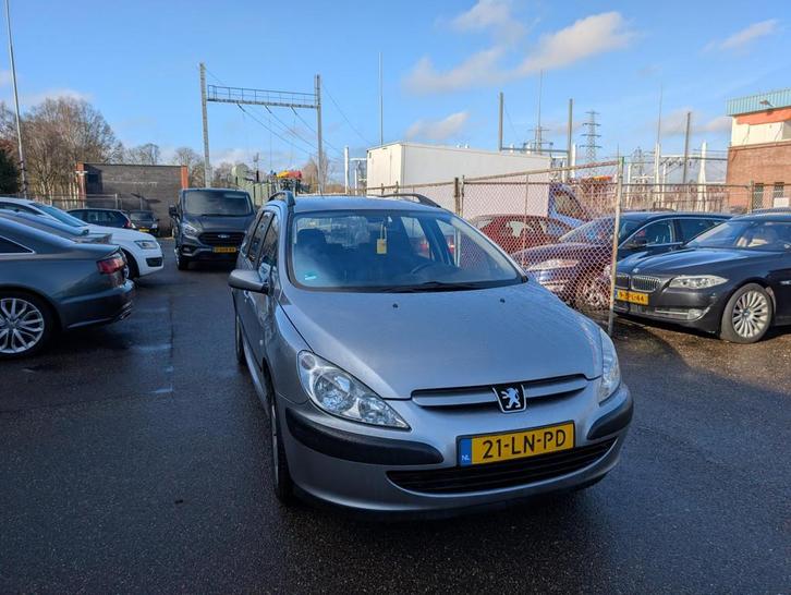 Peugeot 307 Break 2.0-16V XT, Auto's, Peugeot, Bedrijf, Te koop, ABS, Airbags, Airconditioning, Boordcomputer, Centrale vergrendeling