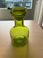Groene  karaf met antieke look, Antiek en Kunst, Antiek | Glas en Kristal, Ophalen of Verzenden