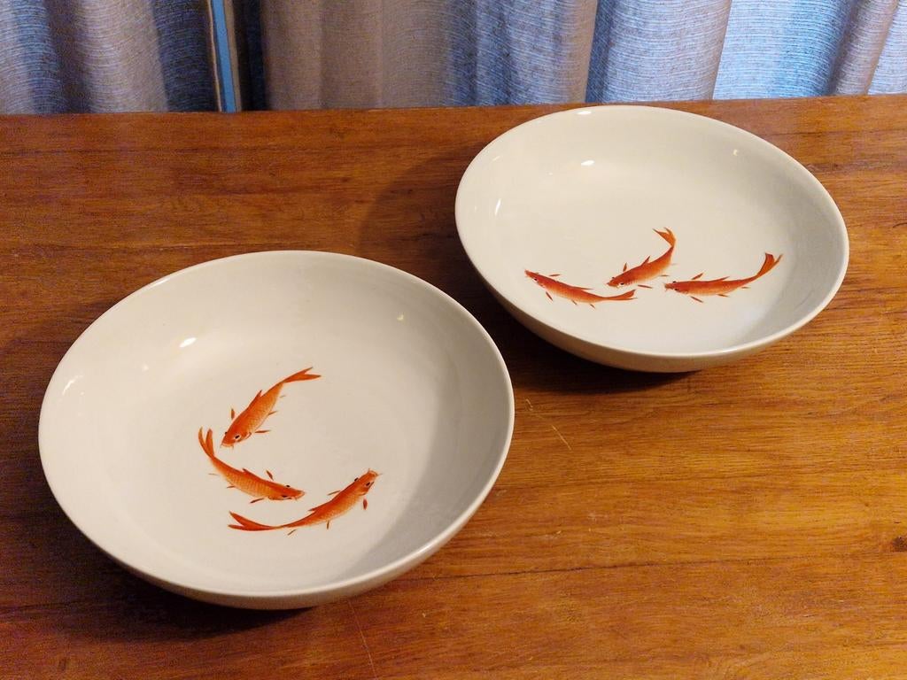2X Chinese schaal met Koi karpers, 3 kg pstk, 32 X 32 X 9 cm, Ophalen of Verzenden