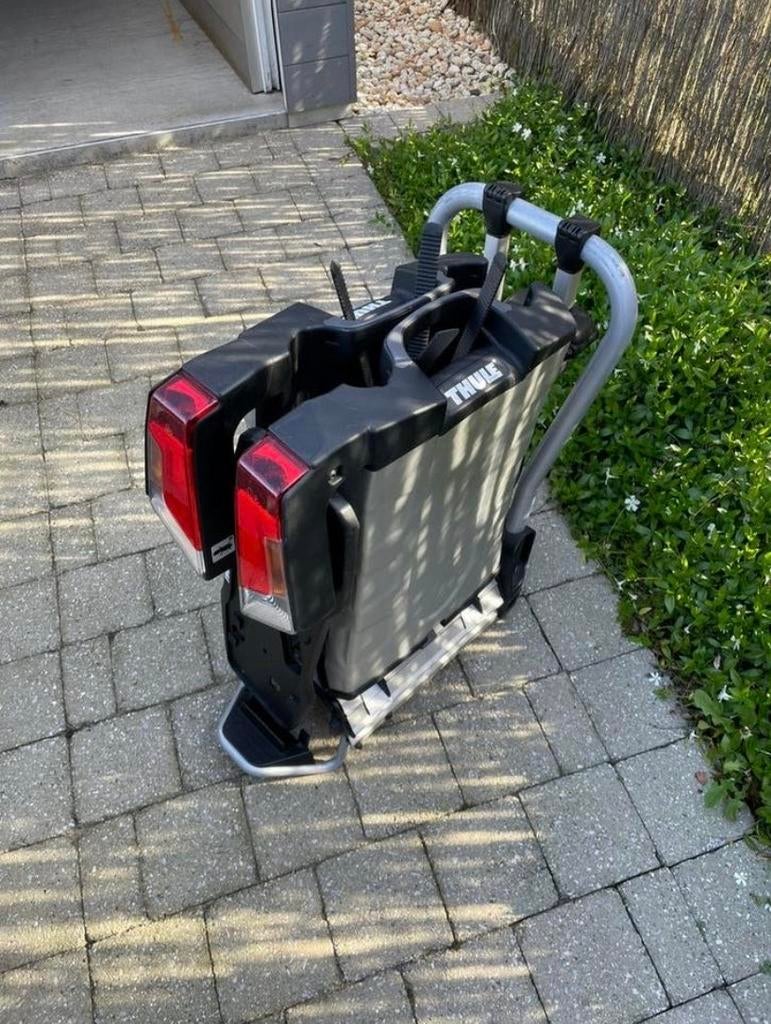 Thule EasyFold 932 Fietsendrager voor Trekhaak, Ophalen, Elektrische fiets, Zo goed als nieuw, 2 fietsen