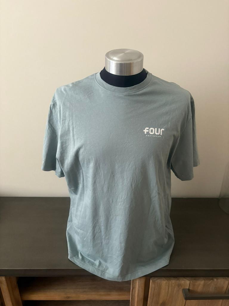 FOUR Amsterdam T-shirt - Maat M, Ophalen of Verzenden, Gedragen, Maat 48/50 (M), Blauw