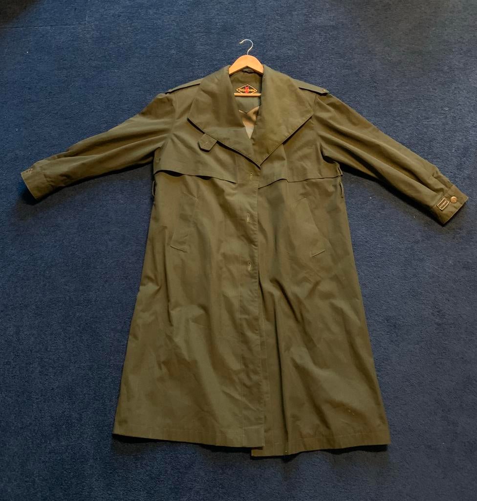 Vintage Yves Saint Laurent Trenchcoat, Verzenden, Gedragen, Maat 42/44 (L), Groen