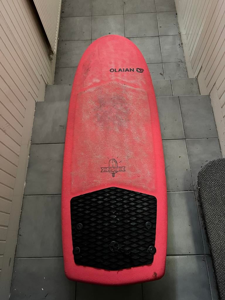 Olaian Decathlon Surfboard 5’4 - 44 Liter, Ophalen, Gebruikt, Overige typen, Met vinnen