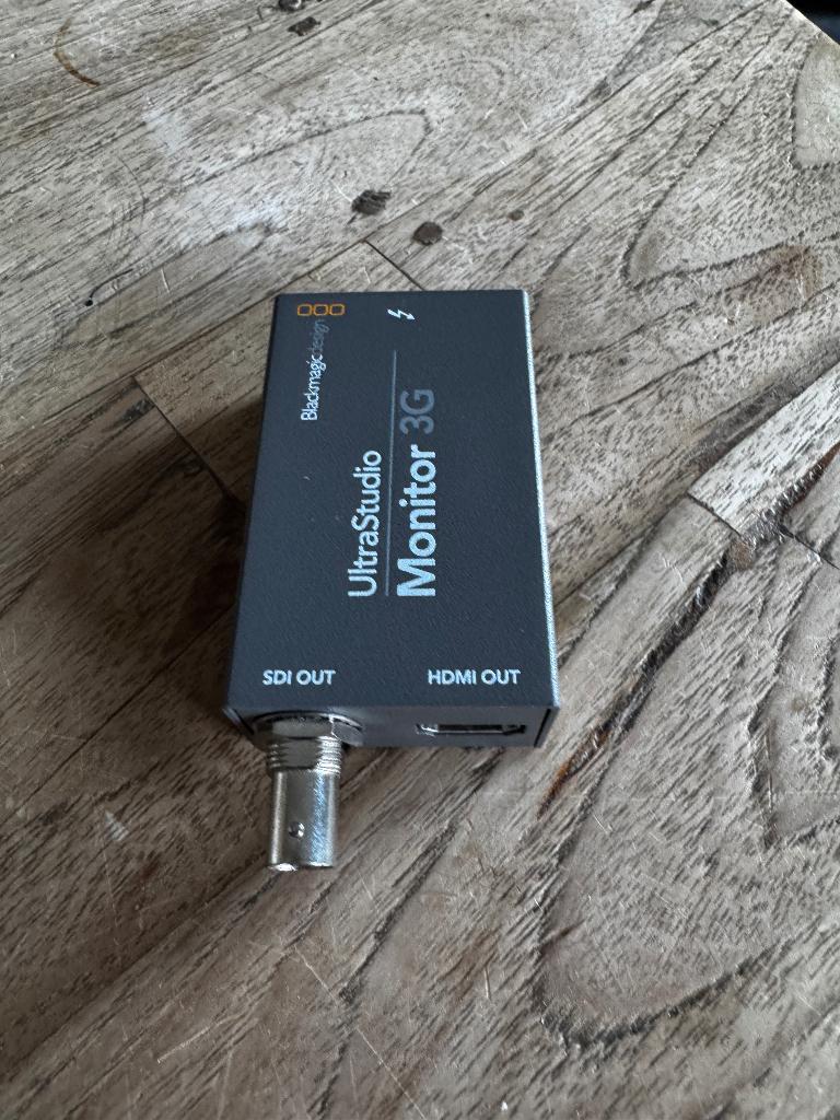 Blackmagic ultrastudio monitor 3g, Ophalen, Zo goed als nieuw