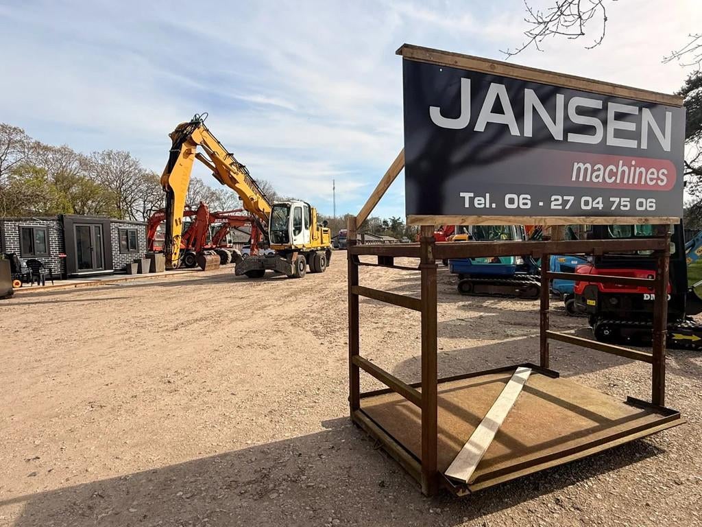 Liebherr A904C (bj 2008), Jansen Machines, Albert@jansen-machines.com, Topperweg 60
3774 LJ  Kootwijkerbroek, Graafmachine