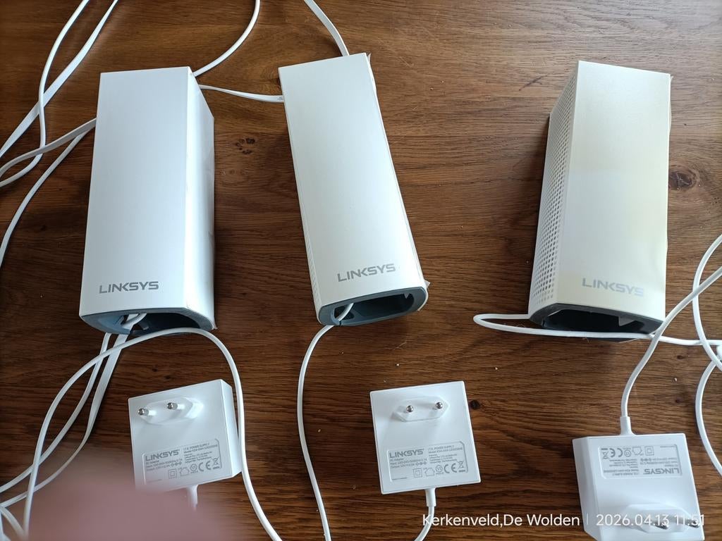 Wifi versterker Linksys routers met adapters, Ophalen, Zo goed als nieuw, Linksys