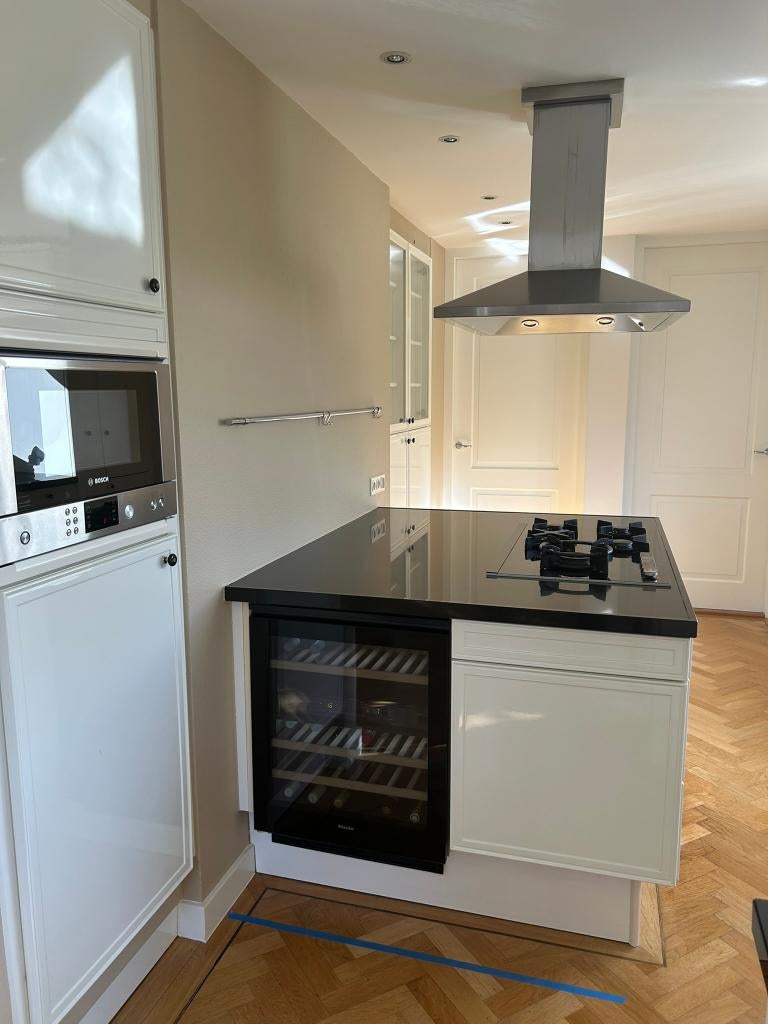 Miele wijnklimaatkast wijnkoelkast, Witgoed en Apparatuur, Koelkasten en IJskasten, Ophalen, Zonder vriesvak, Minder dan 85 cm