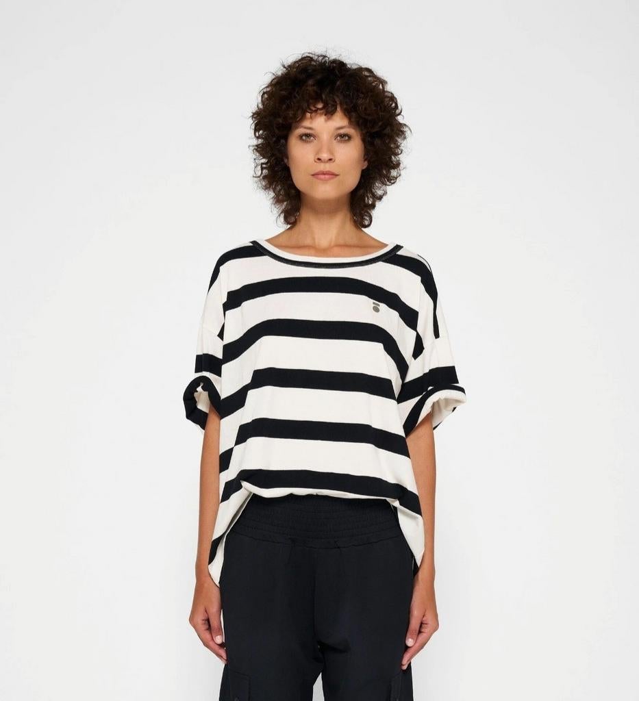 10 days shirt mt XS VALT RUIM, Kleding | Dames, T-shirts, Maat 38/40 (M), Verzenden, Zwart, 10days