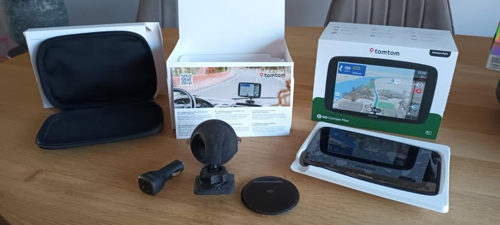 TomTom Go Camper Max 7 inch navigatie, Auto diversen, Autonavigatie, Ophalen of Verzenden
