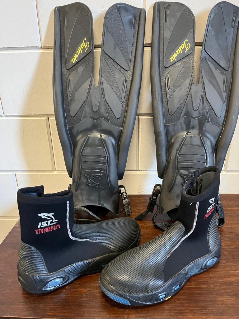 Professionele zwemvinnen en waterschoenen, Watersport en Boten, Ophalen of Verzenden, Gebruikt, Zwem- of Duikvliezen