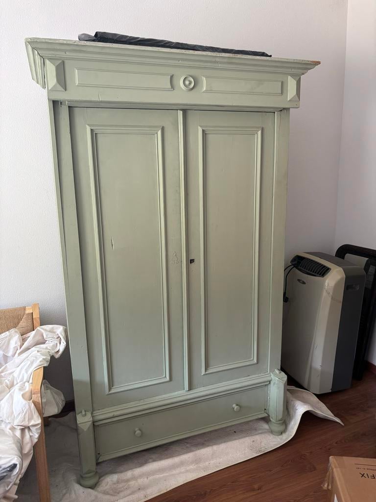 Groen geschilderde kast met 3 planken, Ophalen, Gebruikt