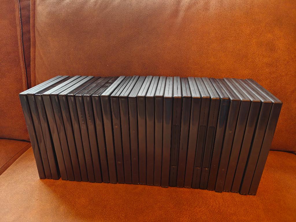 29 Losse DVD Hoezen / Cases, Alle leeftijden, Ophalen of Verzenden, Zo goed als nieuw