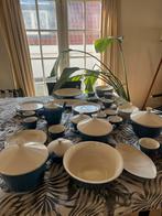 Full porcelain set (55x items), Ophalen