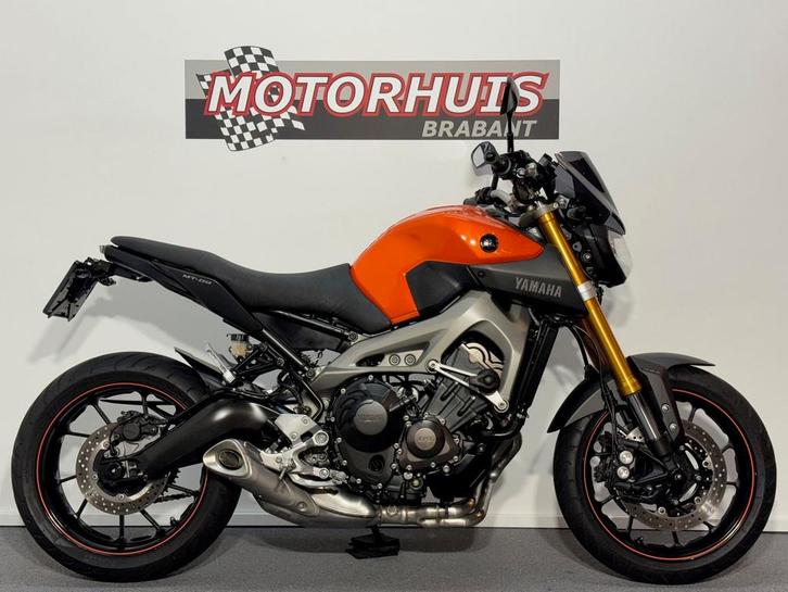 YAMAHA MT 09 ABS (bj 2015), Motoren, Motoren | Yamaha, Bedrijf, Naked bike, 3 cilinders
