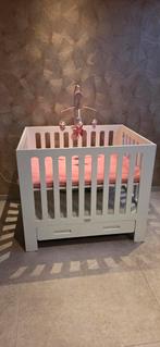 Zeer mooie kinderbox met lade, Ophalen, Zo goed als nieuw