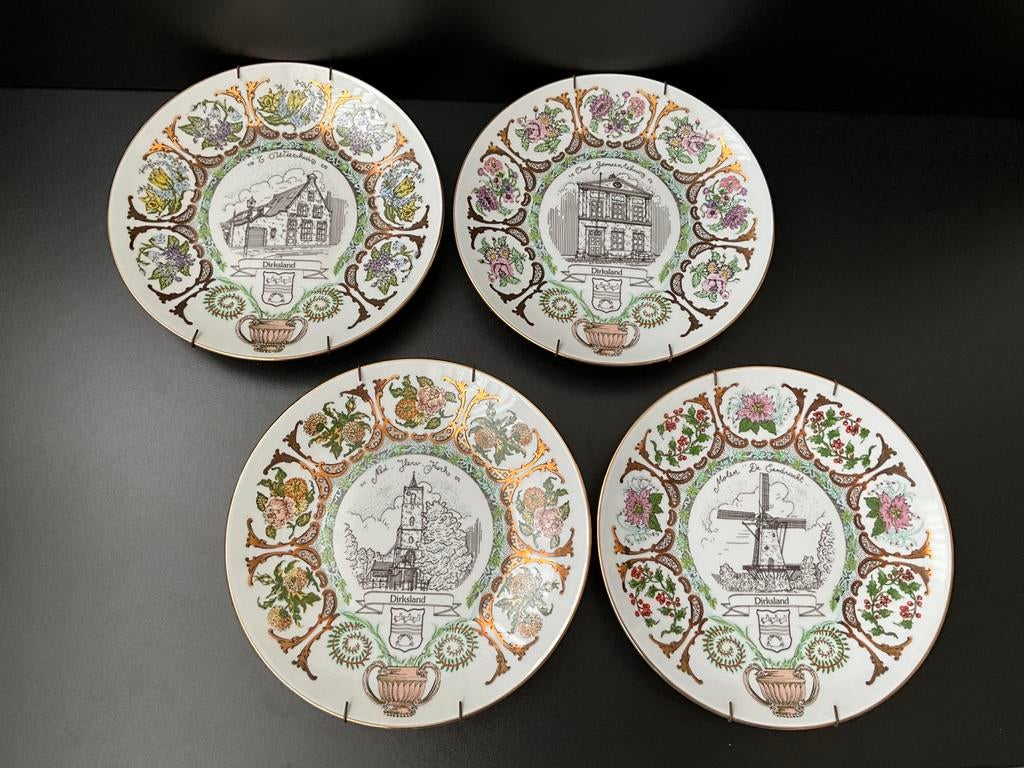 Vier Limoges wandborden van Dirksland op Goeree-Overflakkee, Ophalen