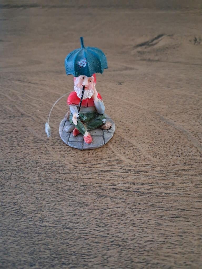 Luville efteling vissende kabouter, Verzamelen, Efteling, Ophalen of Verzenden, Zo goed als nieuw, Beeldje of Poppetje