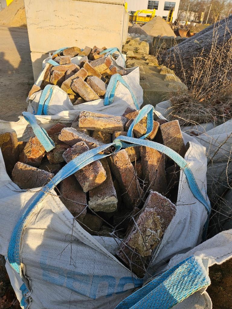 Veldbrandstenen, Ophalen, Gebruikt, Bakstenen