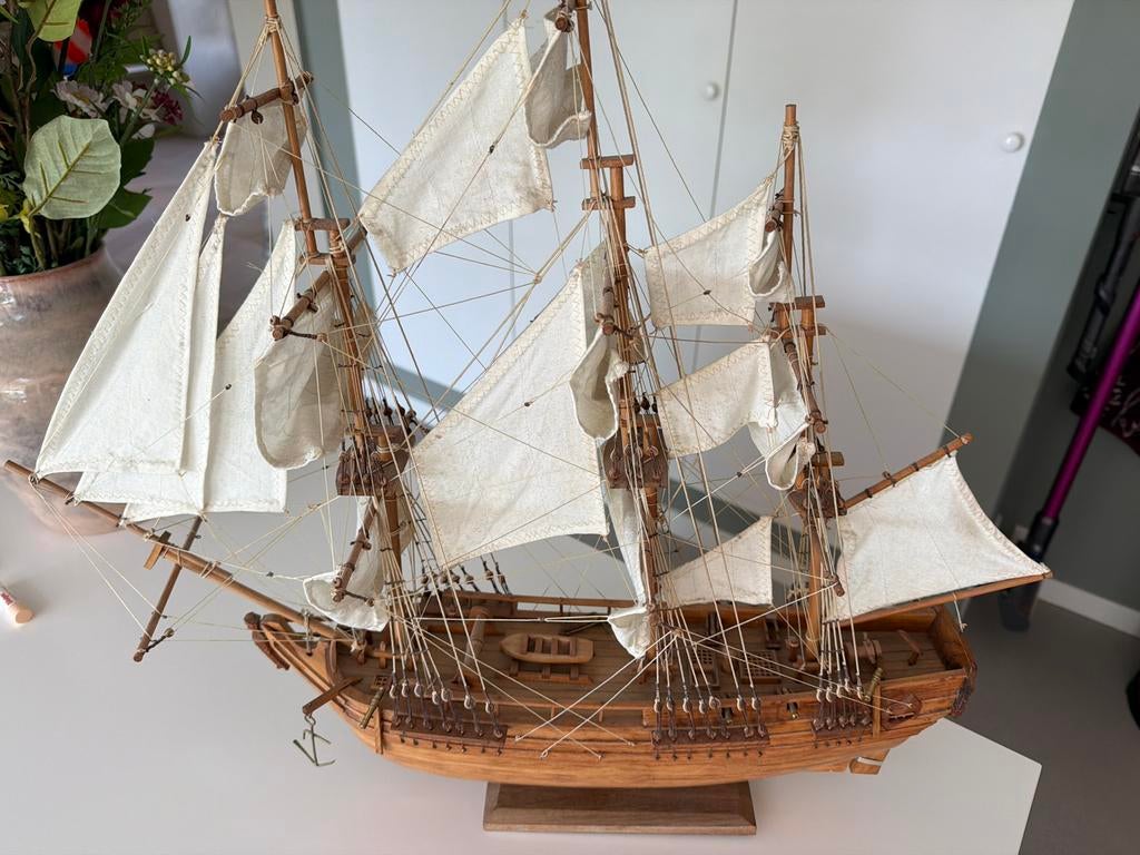 Model zeilboot, Hobby en Vrije tijd, Modelbouw | Boten en Schepen, Ophalen, Gebruikt, 1:32 tot 1:50, Overige merken